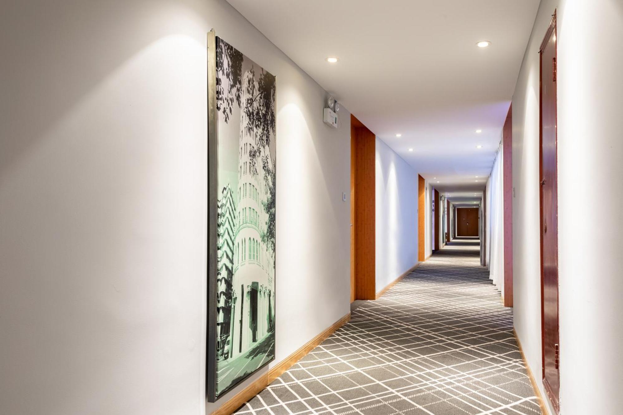 Xana Lite Hotel - Guangzhou Fangcun Huadiwan Metro Station Eksteriør bilde