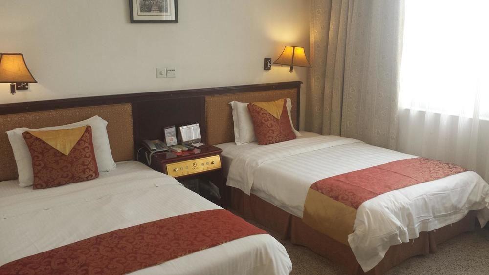 Xana Lite Hotel - Guangzhou Fangcun Huadiwan Metro Station Eksteriør bilde
